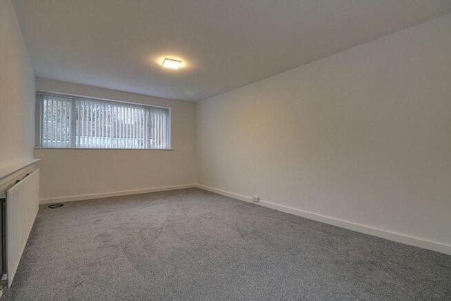 Bedroom 1 (Double)