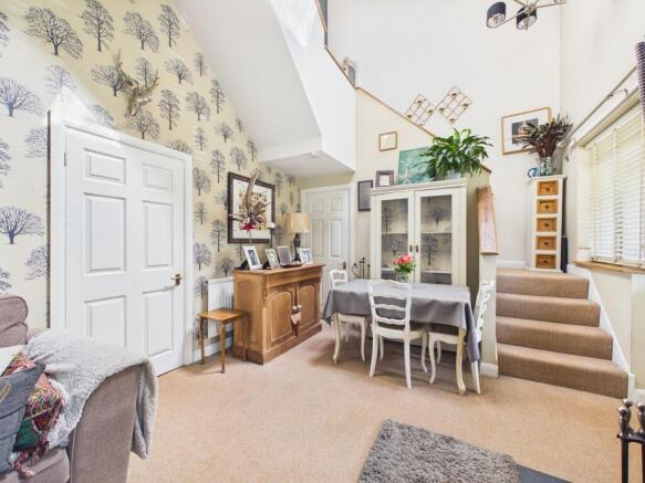 3 bed Terraced for sale Image 7