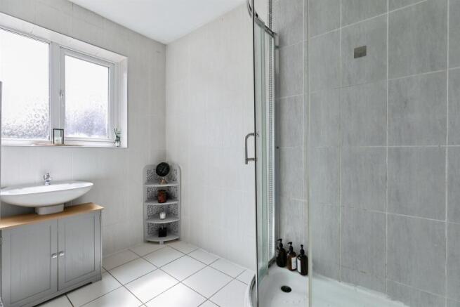 3 bed Semi-Detached for sale Image 11