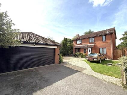 Provis Mead, Chippenham