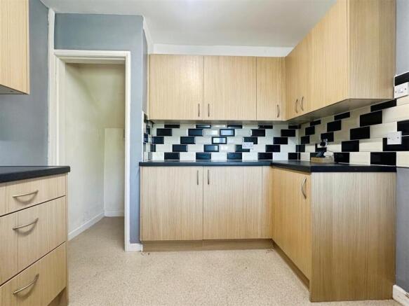Kitchen.JPG