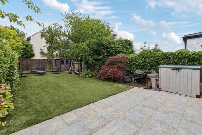 Park Road, W4 - FOR SALE