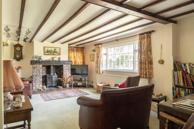 4 bed Detached for sale Image 4