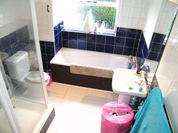 Photo 16