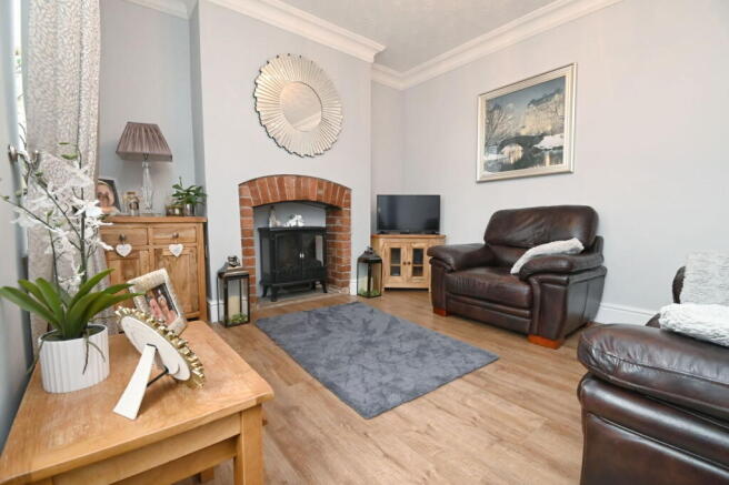 3 bed Terraced for sale Image 6