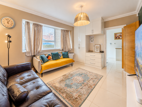 Reservoir Road, Ruislip, HA4 photo 4