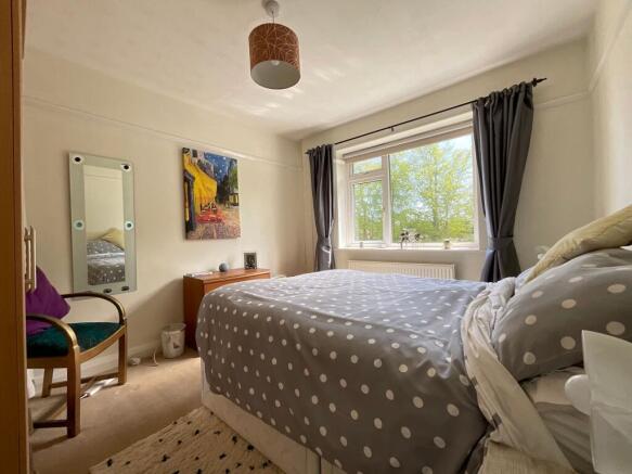 3 bed Semi-Detached for sale Image 11