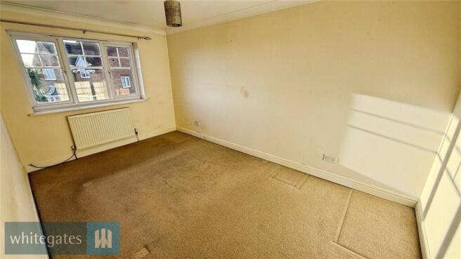 3 bed Semi-Detached for sale Image 4