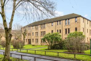 Flat 0/2, 2, Garriochmill Way, Glasgow G20 6LL