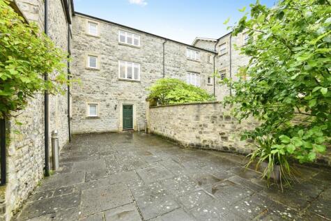West End Court, Shepton Mallet