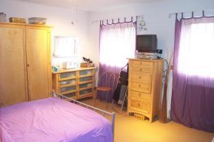 Bed 1