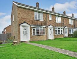 4, Greenfields Close, Horsham RH12 4LG