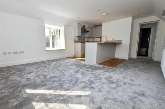 Flat 4 (2).jpg