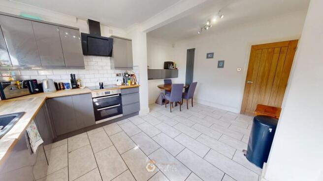 2 bed Semi-Detached for sale Image 6