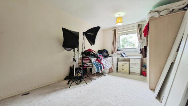 2 bed Apartment for sale Image 8