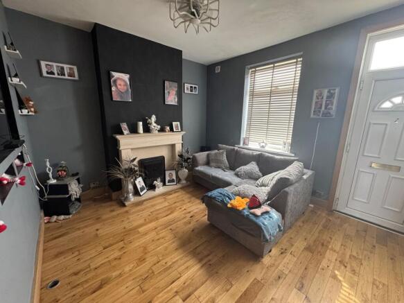 Oldgate Lane, Thrybergh, S65 photo 2