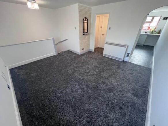 157d9ced-LOUNGE 202.jpg