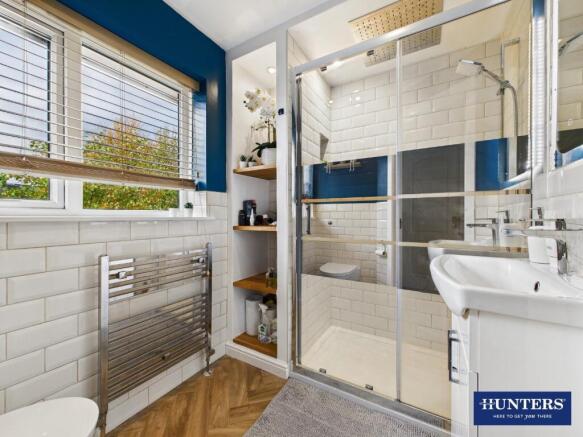 Master En-Suite