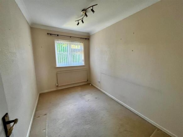 Bedroom 3.jpg