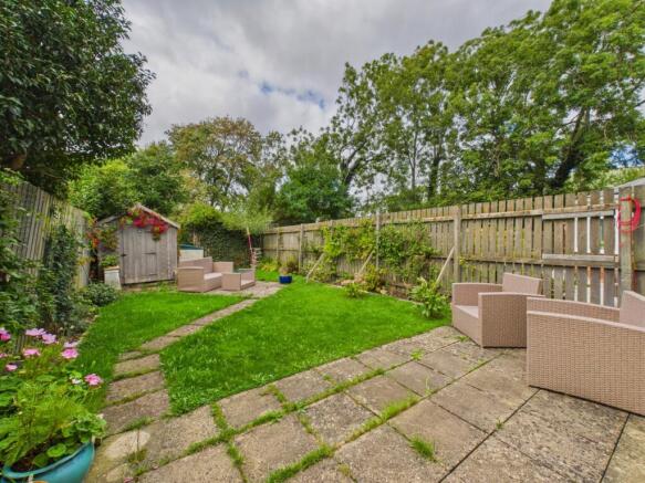 3 bed Terraced for sale Image 10