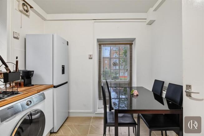 Flat 10, Effingham House Albion Avenue, London SW8