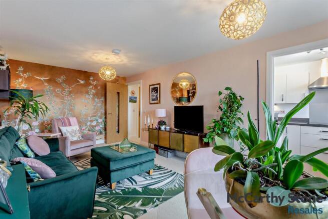 8688092-interior17-800.jpg
