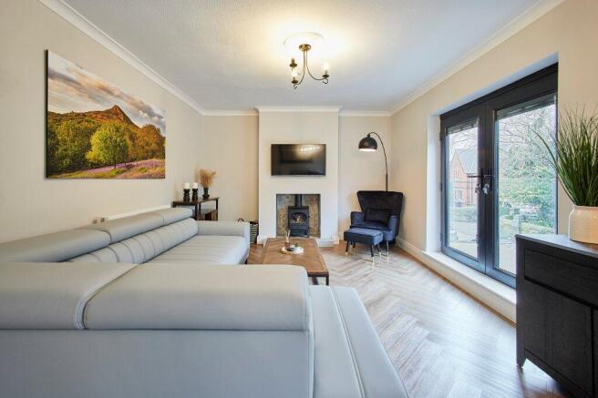 3 bed Terraced for sale Image 5