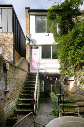 239361 - WICKHAM-ROAD-SE4-20.jpg
