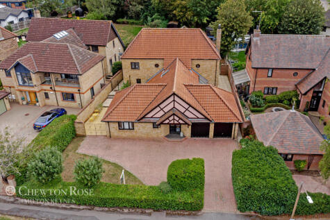 Redland Drive, Loughton
