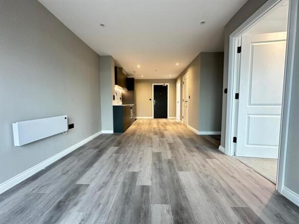 WhatsApp Image 2024-04-10 at 16.06.14_60b03289.jpg