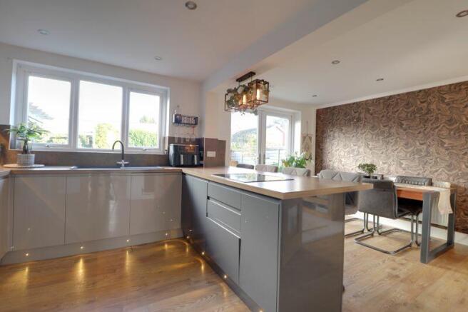 Dining Kitchen