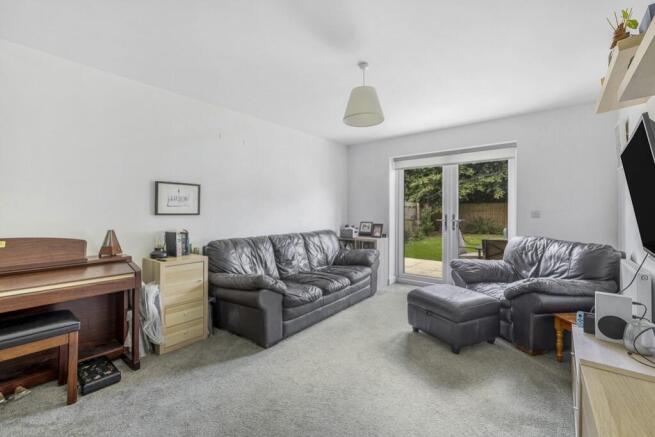 25 Dean Close (Weston)-18