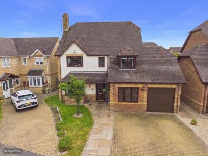 Kestrel Way, Watermead, Aylesbury