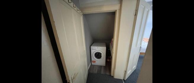 1 bed Apartment to rent Image 11