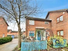 41, Sprucedale Close, Swanley BR8 7YT