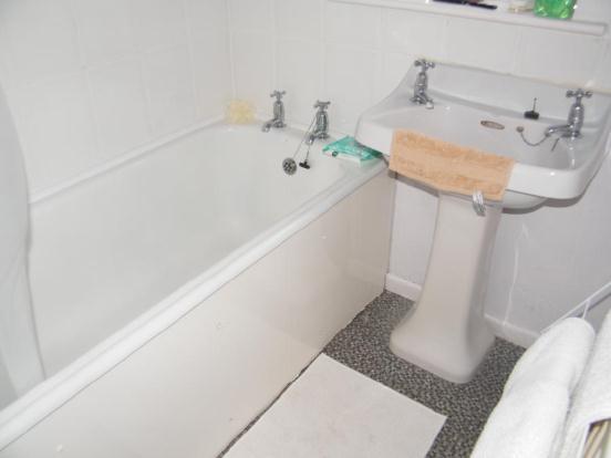 5 - Bathroom