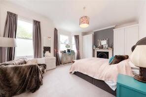 5a, Mysore Road, London SW11 5RY
