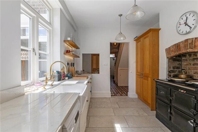 2 bed Terraced for sale Image 4