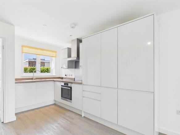 Kitchen Area.jpg
