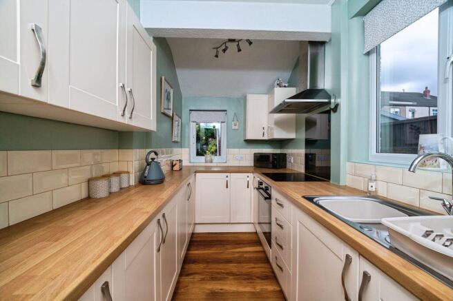 Kitchen 2