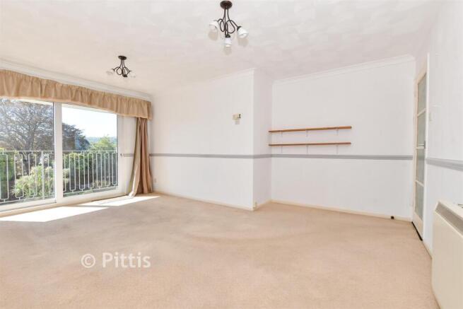 Lounge/ Dining Room