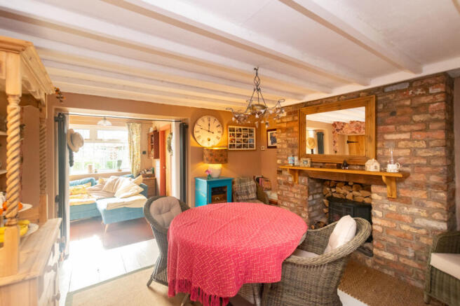 Lounge 1