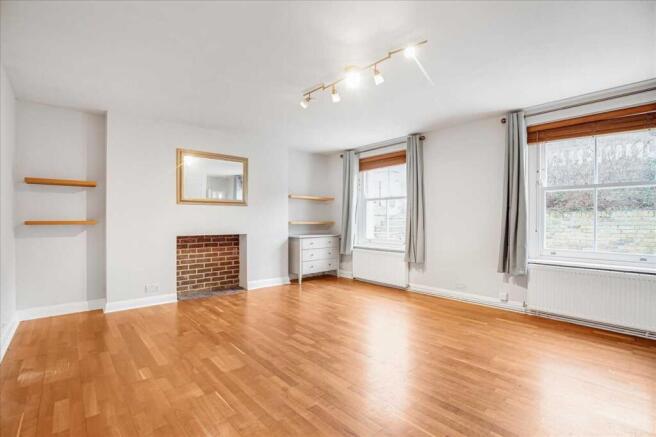 Studio Room