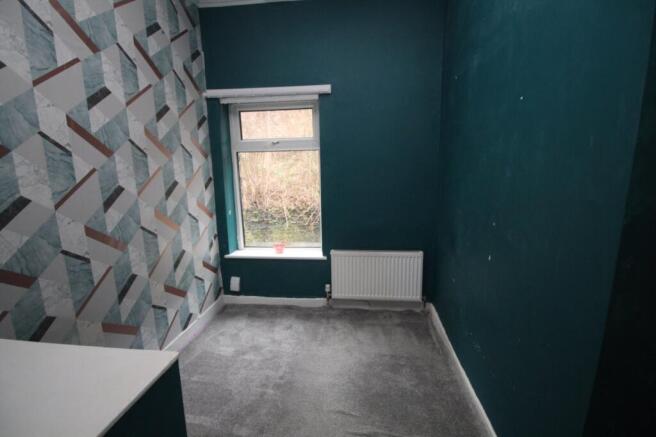 3 bed Terraced for sale Image 6