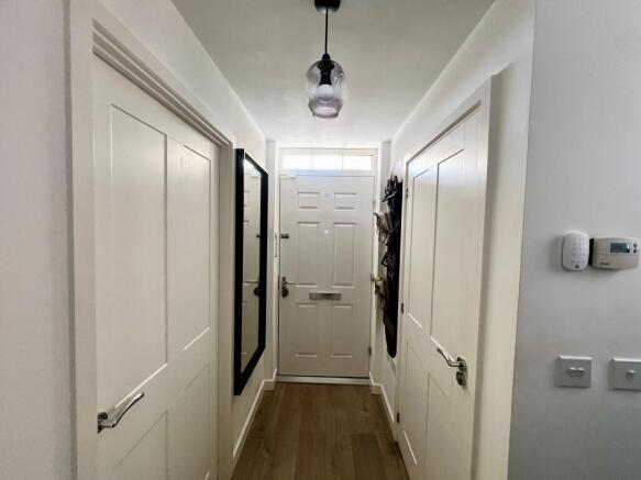 2 bed Semi-Detached for sale Image 5