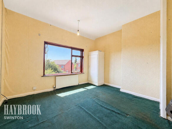 3 bed Terraced for sale Image 12