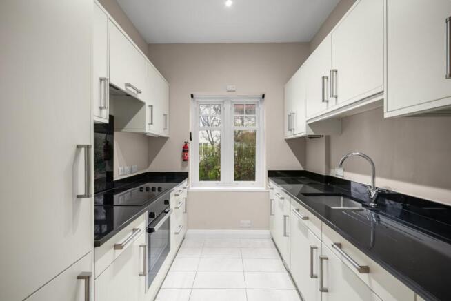 1 bed Flat for sale Image 5