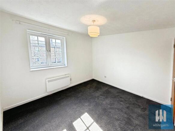 2 bed Apartment for sale Image 6