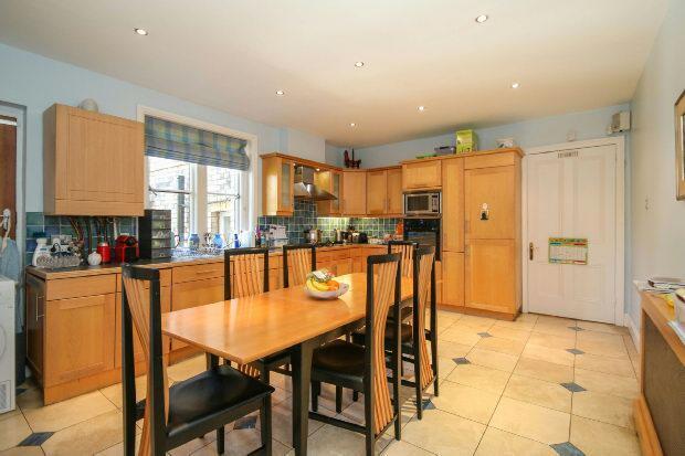 Dining Kitchen Aspec