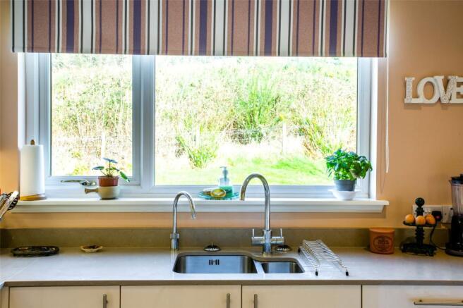 Breakfasting Kitchen